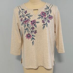 Alfred Dunner Floral Embroidered Cream Top SZMP